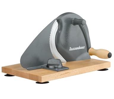 Zassenhaus Brotschneidemaschine manuell CLASSIC | Grau | Solinger Klingenstahl | Schnittstärken: 1-18mm | Brett und Kurbel aus Buchenholz | 30 × 25,5 × 19cm